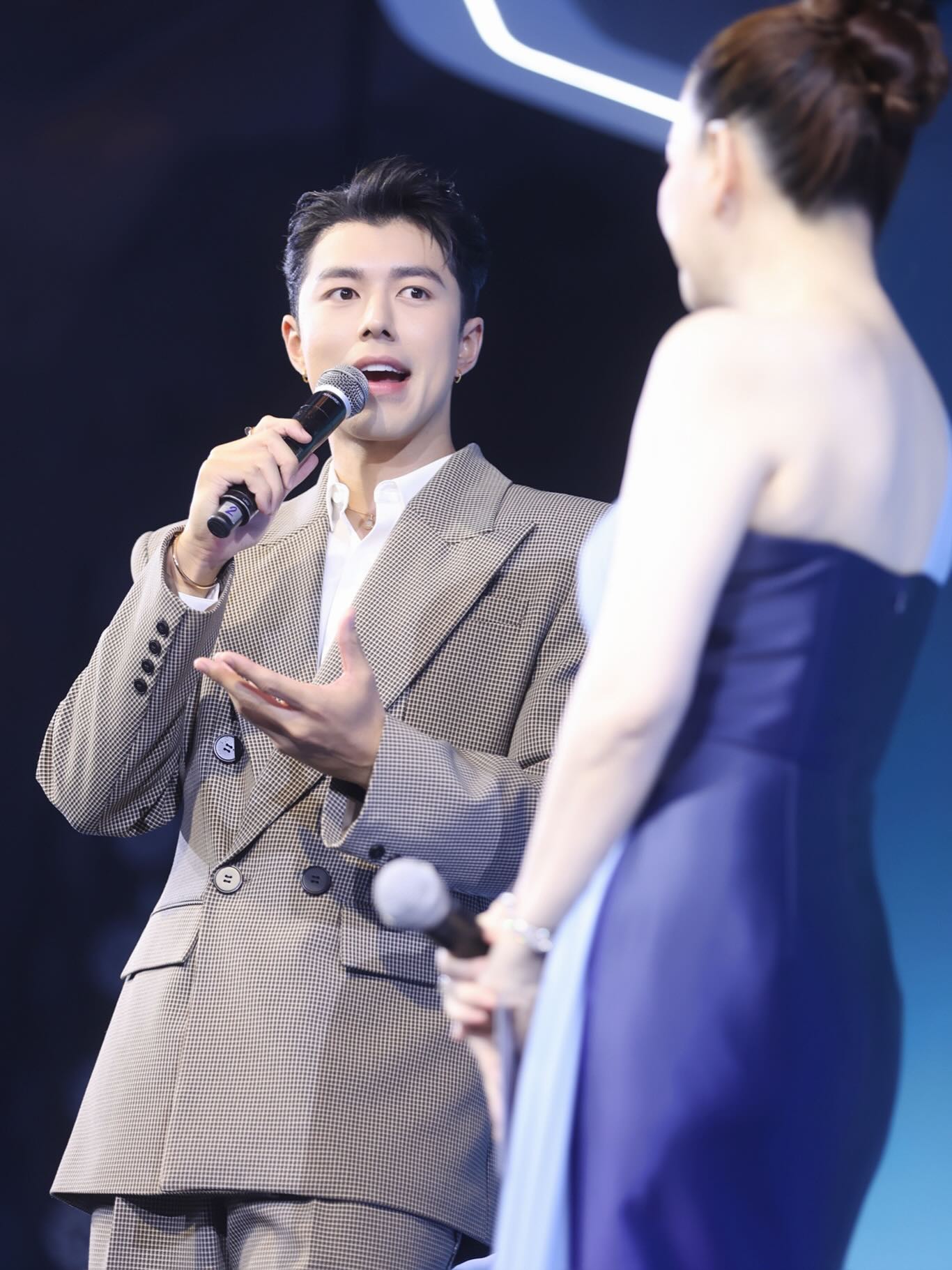 นาย - ณภัทร เสียงสมบุญ