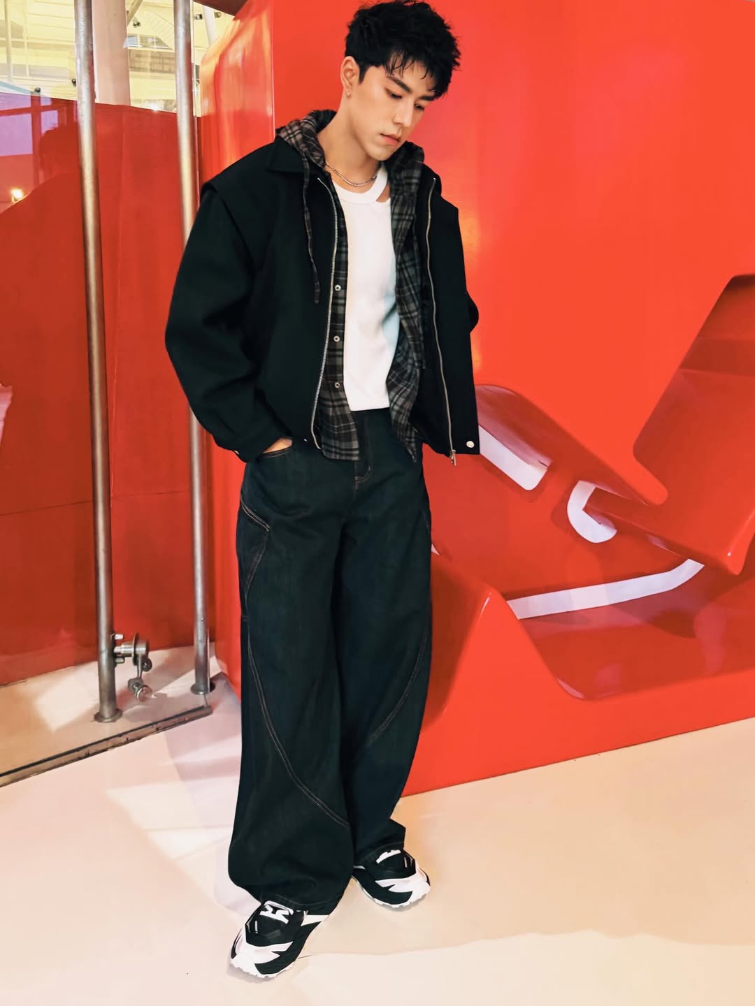 นาย - ณภัทร เสียงสมบุญ