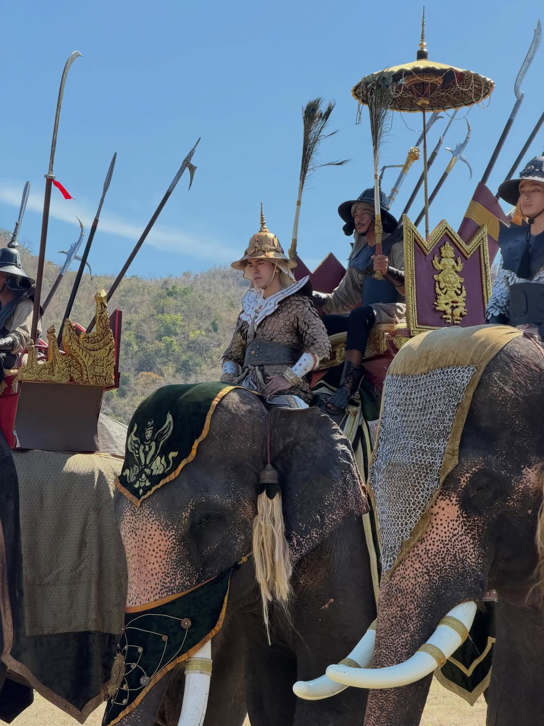 นาย - ณภัทร เสียงสมบุญ