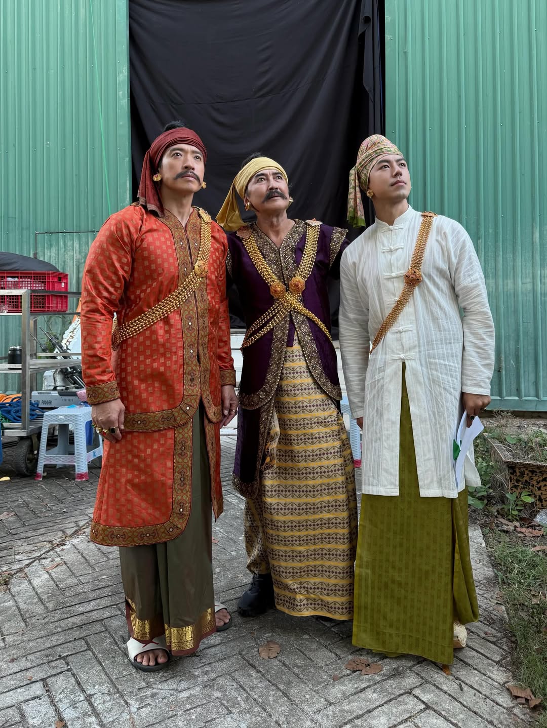 นาย - ณภัทร เสียงสมบุญ