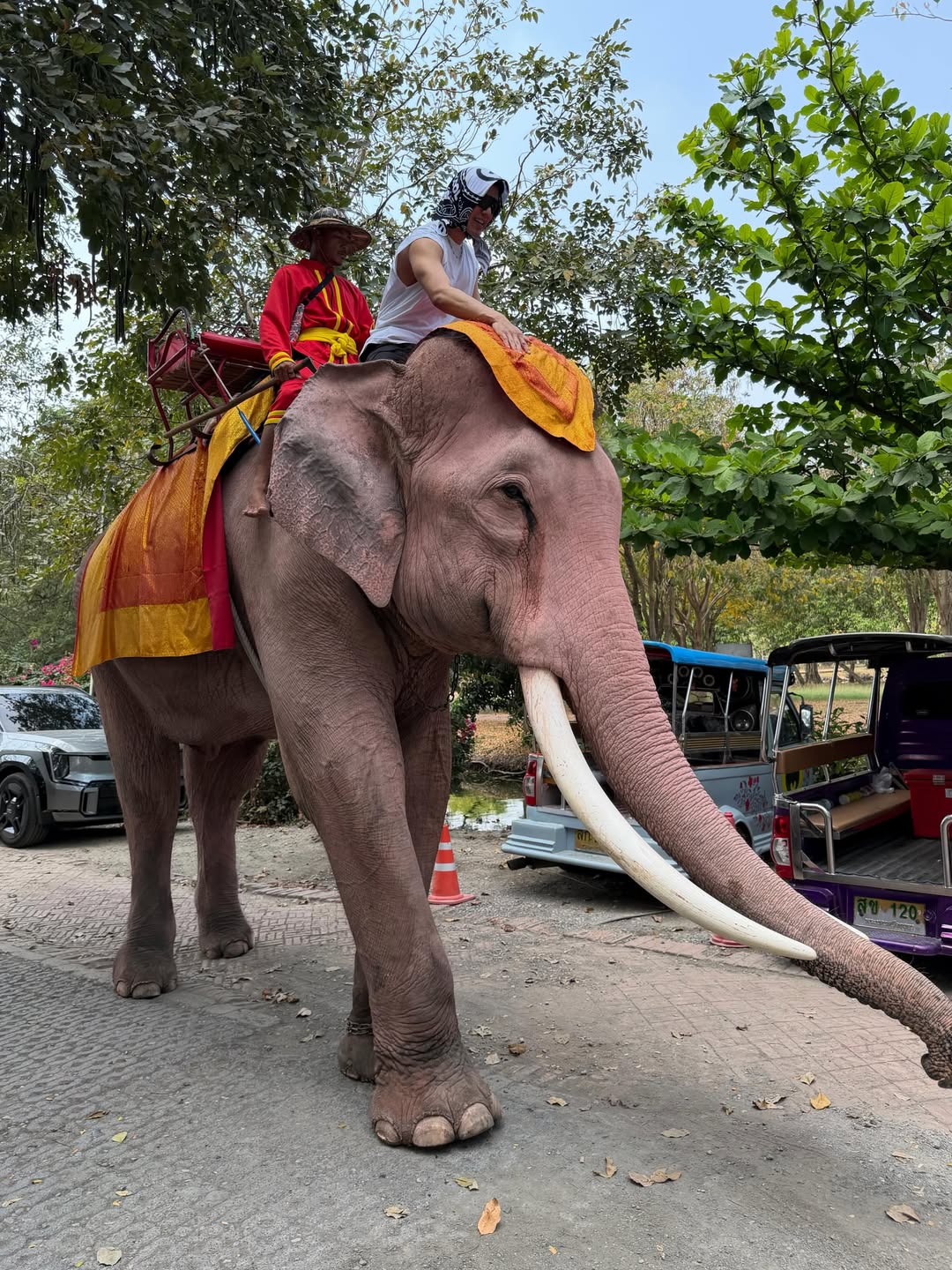 นาย - ณภัทร เสียงสมบุญ