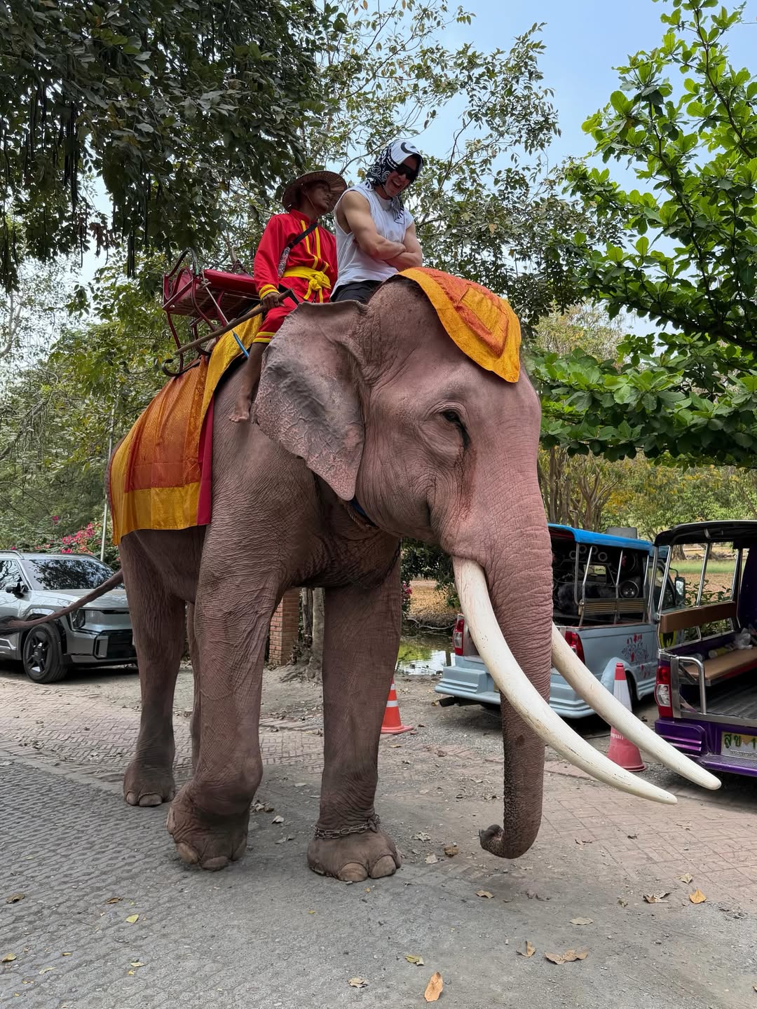 นาย - ณภัทร เสียงสมบุญ