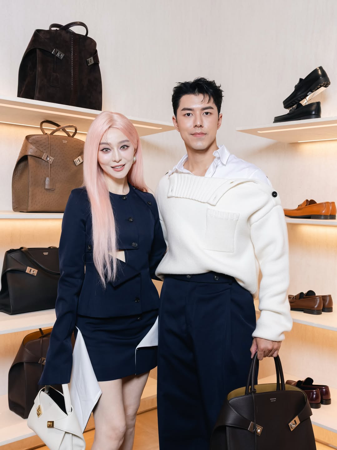นาย - ณภัทร เสียงสมบุญ