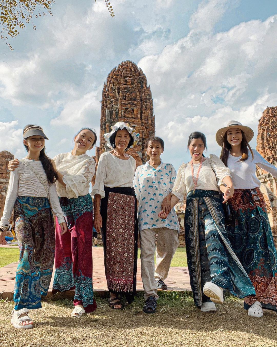 ตูน - พิมพ์ปวีณ์ โคกระบินทร์