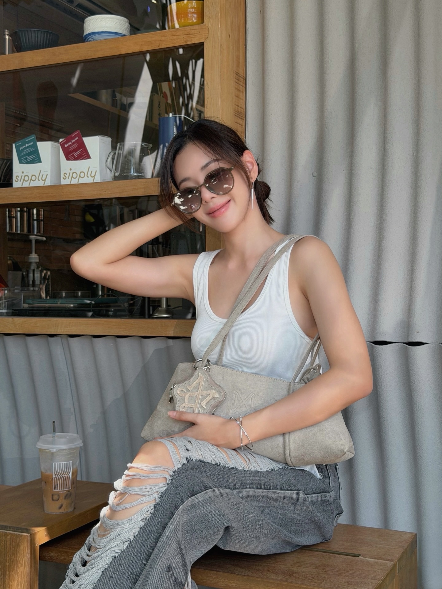 ตูน - พิมพ์ปวีณ์ โคกระบินทร์