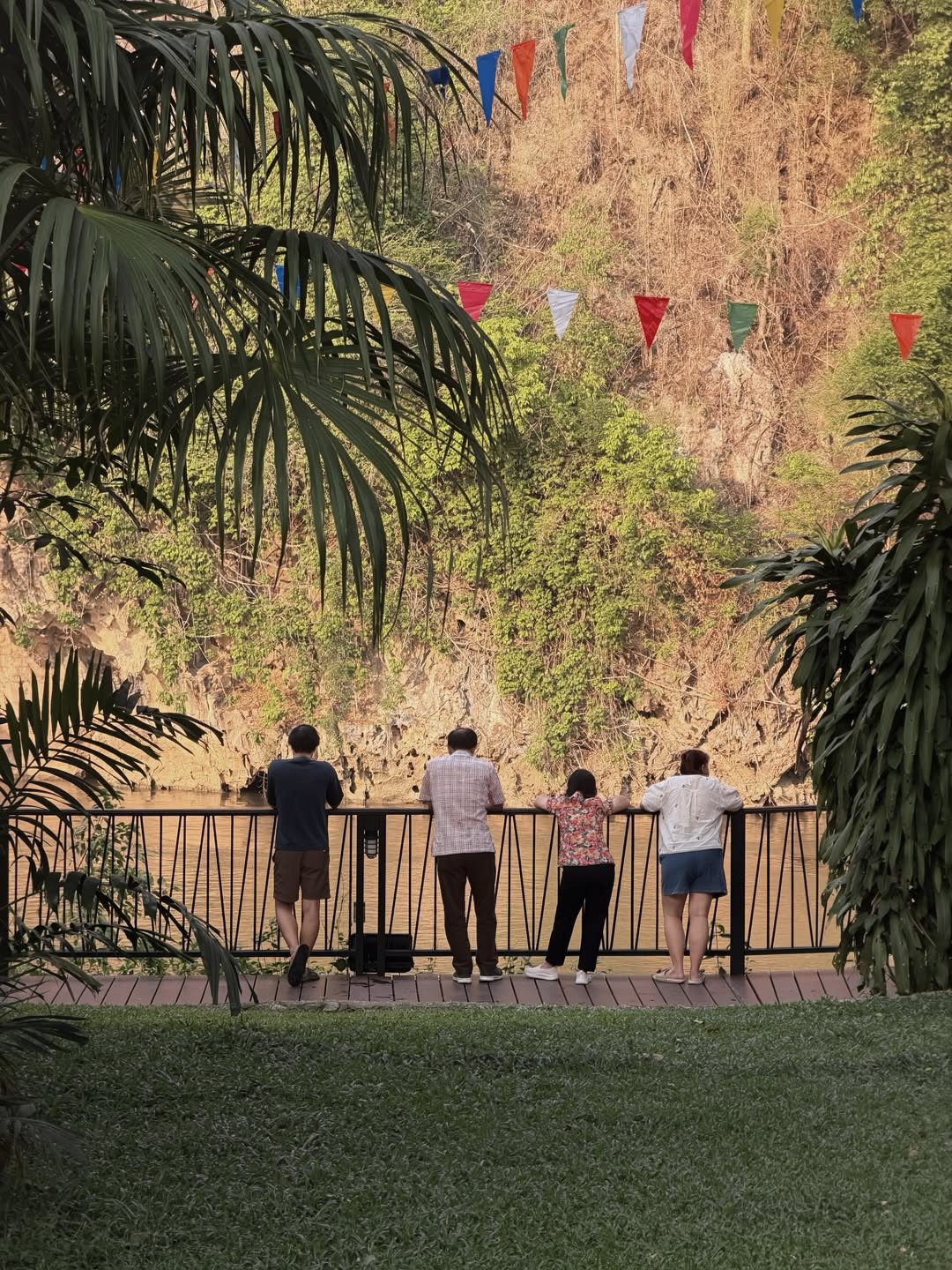 ตูน - พิมพ์ปวีณ์ โคกระบินทร์