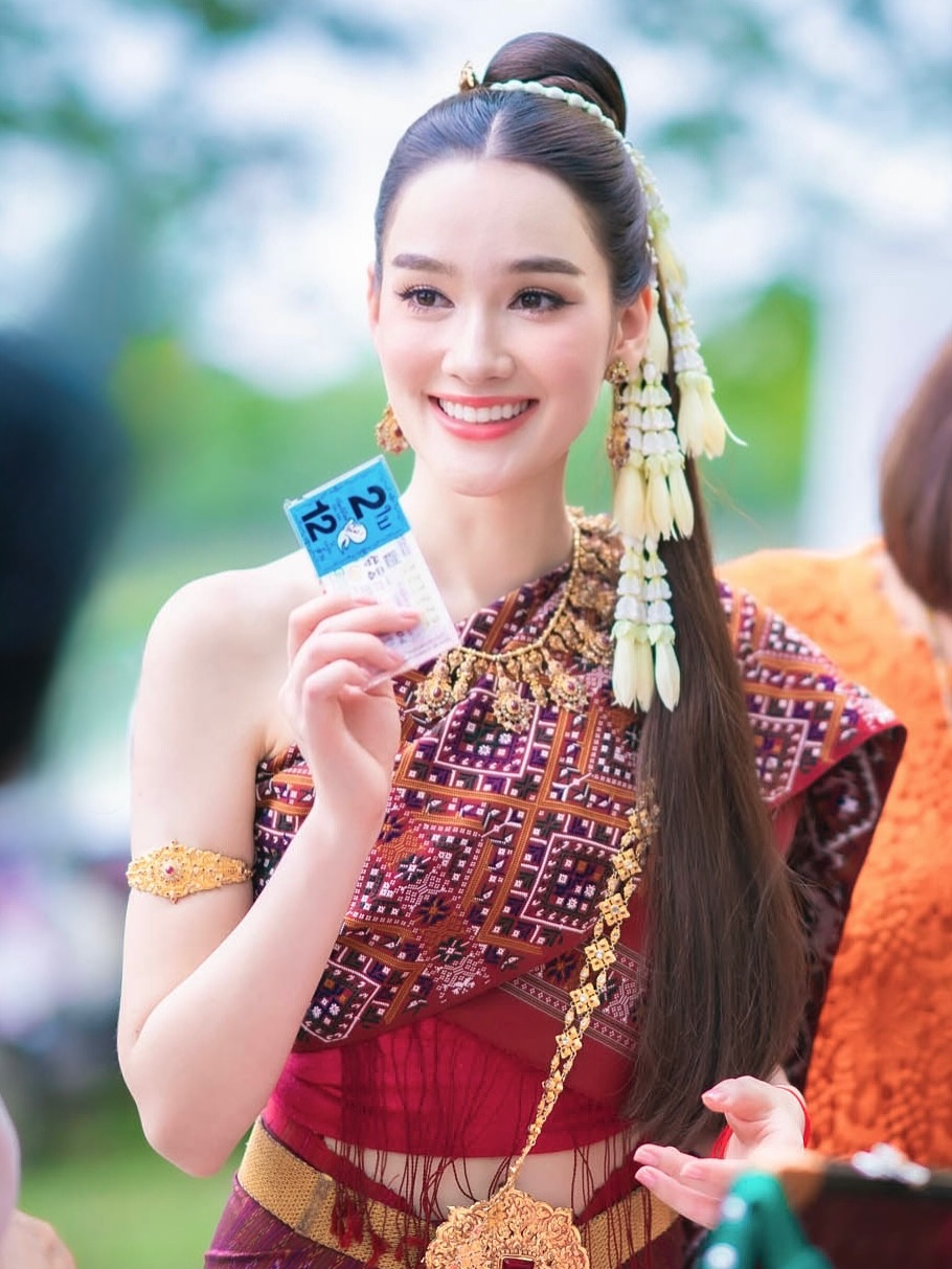 เดียร์น่า ฟลีโป