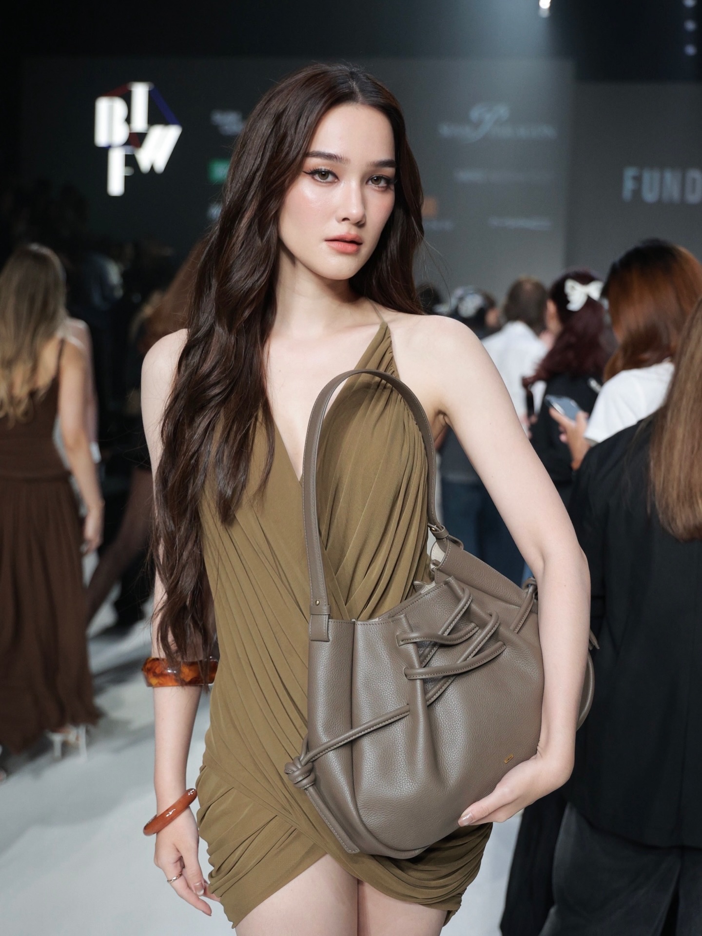 เดียร์น่า ฟลีโป