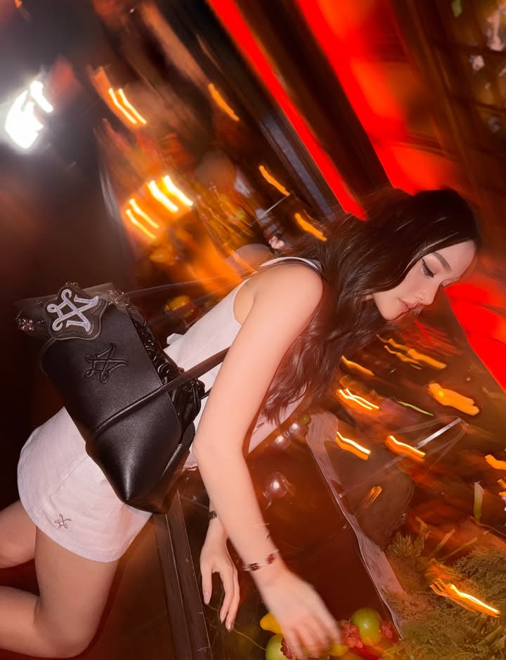 เดียร์น่า ฟลีโป