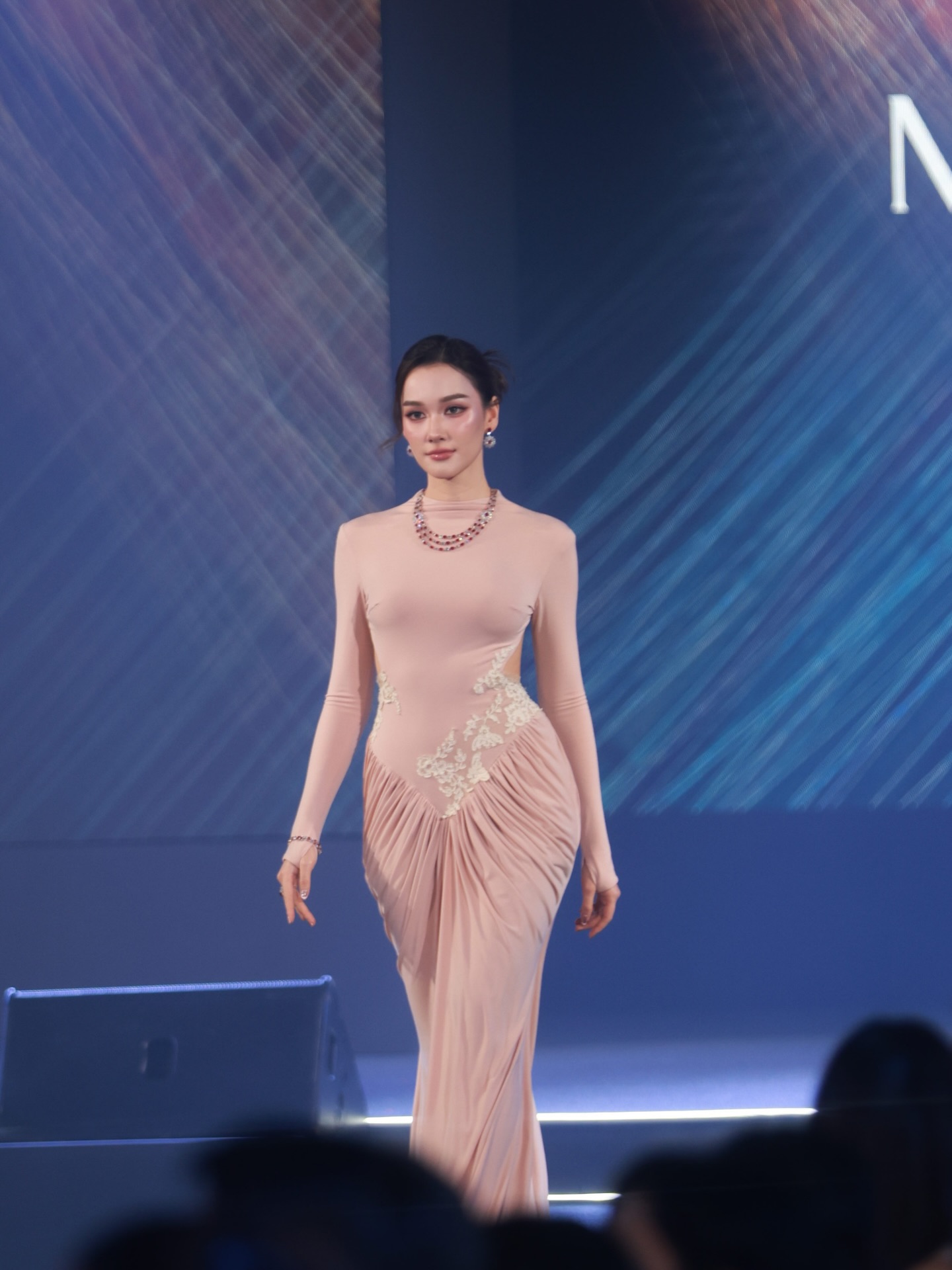 เดียร์น่า ฟลีโป