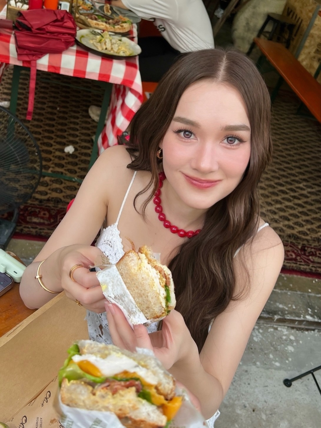 เดียร์น่า ฟลีโป