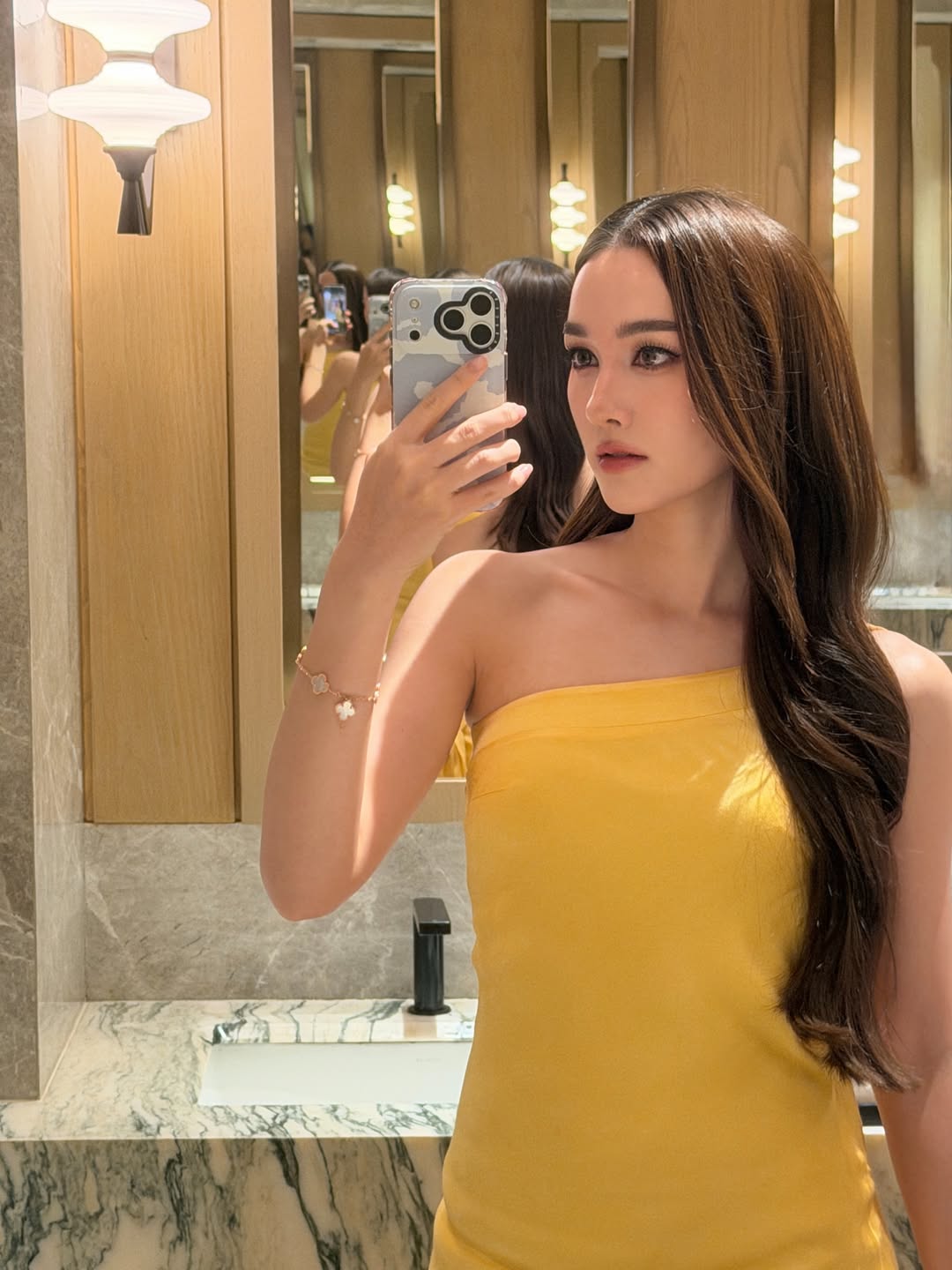เดียร์น่า ฟลีโป