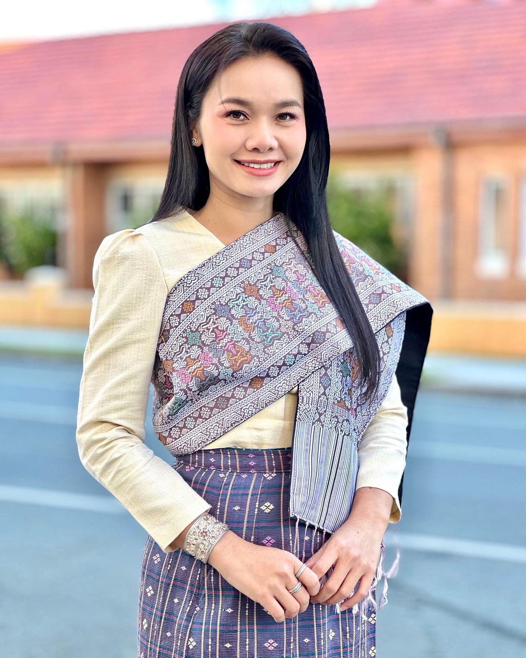 ต่าย - อรทัย ดาบคำ