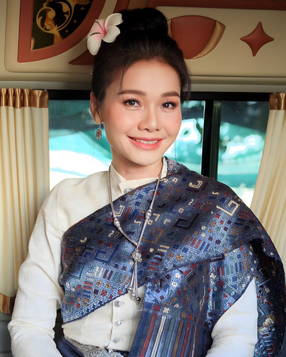 ต่าย - อรทัย ดาบคำ