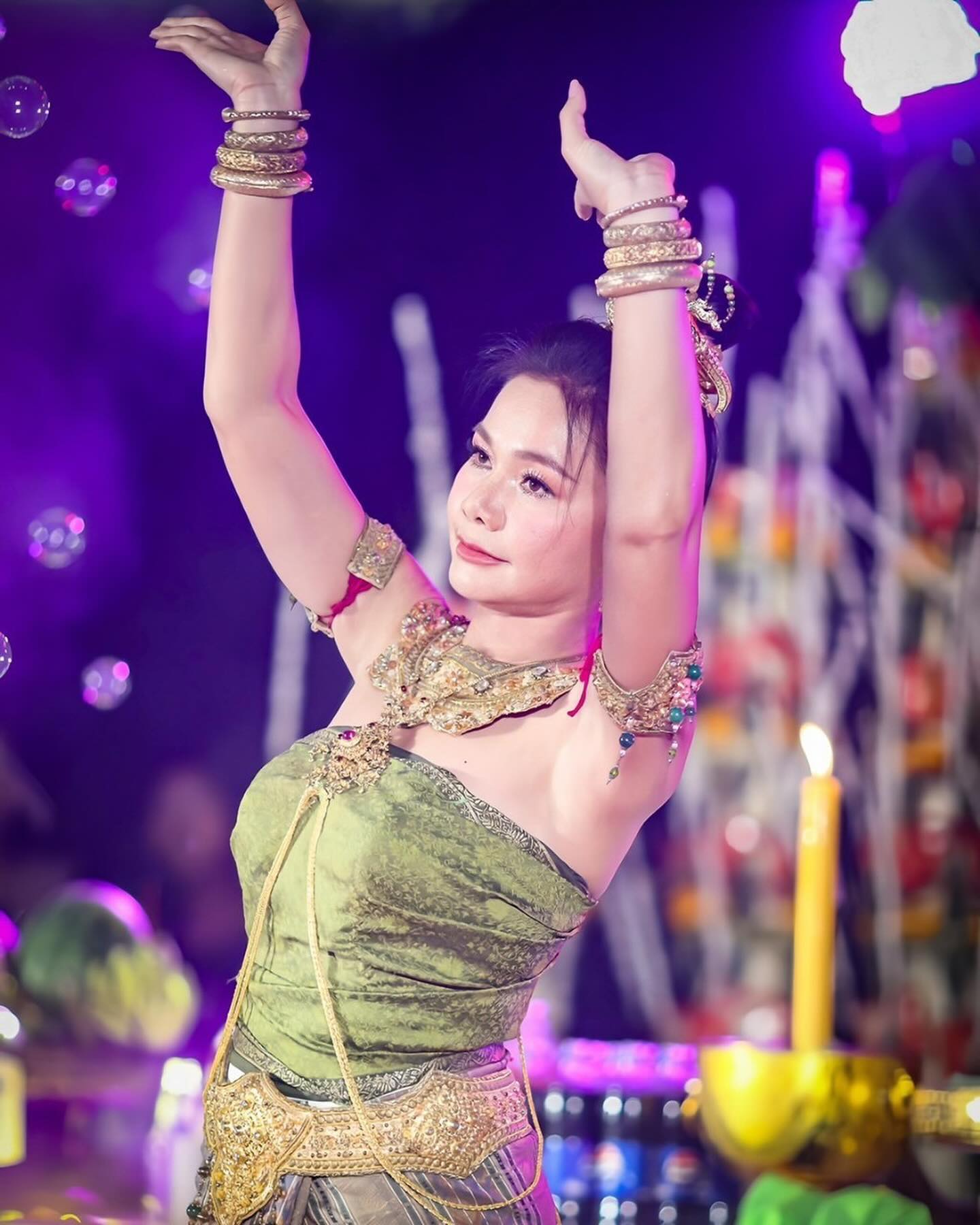 ต่าย - อรทัย ดาบคำ