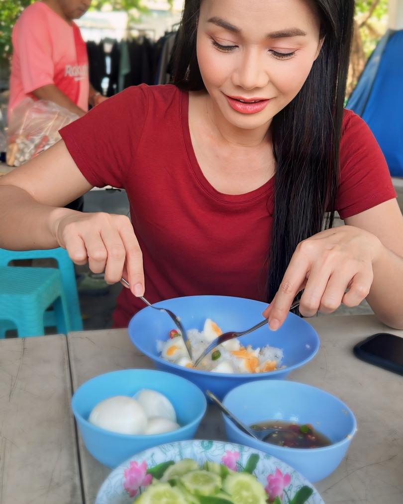 ต่าย - อรทัย ดาบคำ