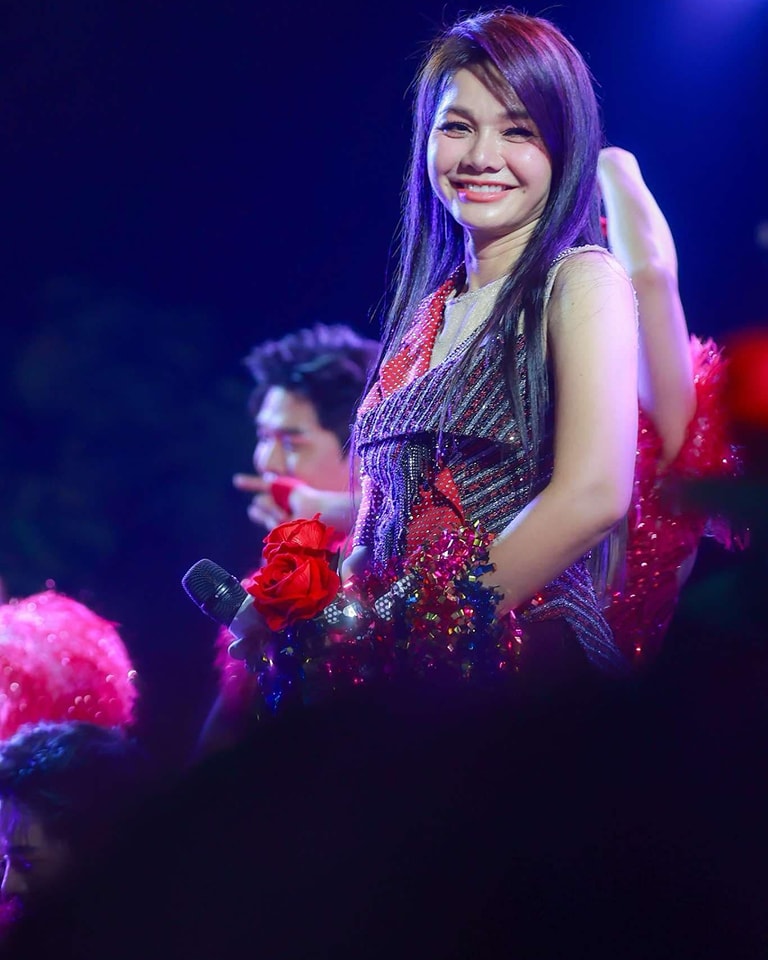 ต่าย - อรทัย ดาบคำ