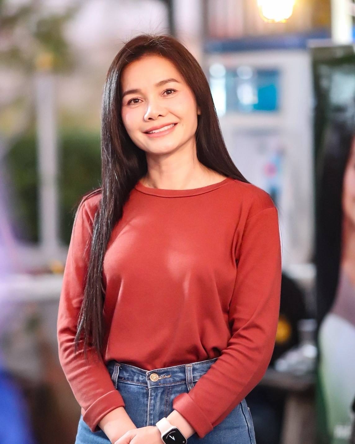 ต่าย - อรทัย ดาบคำ