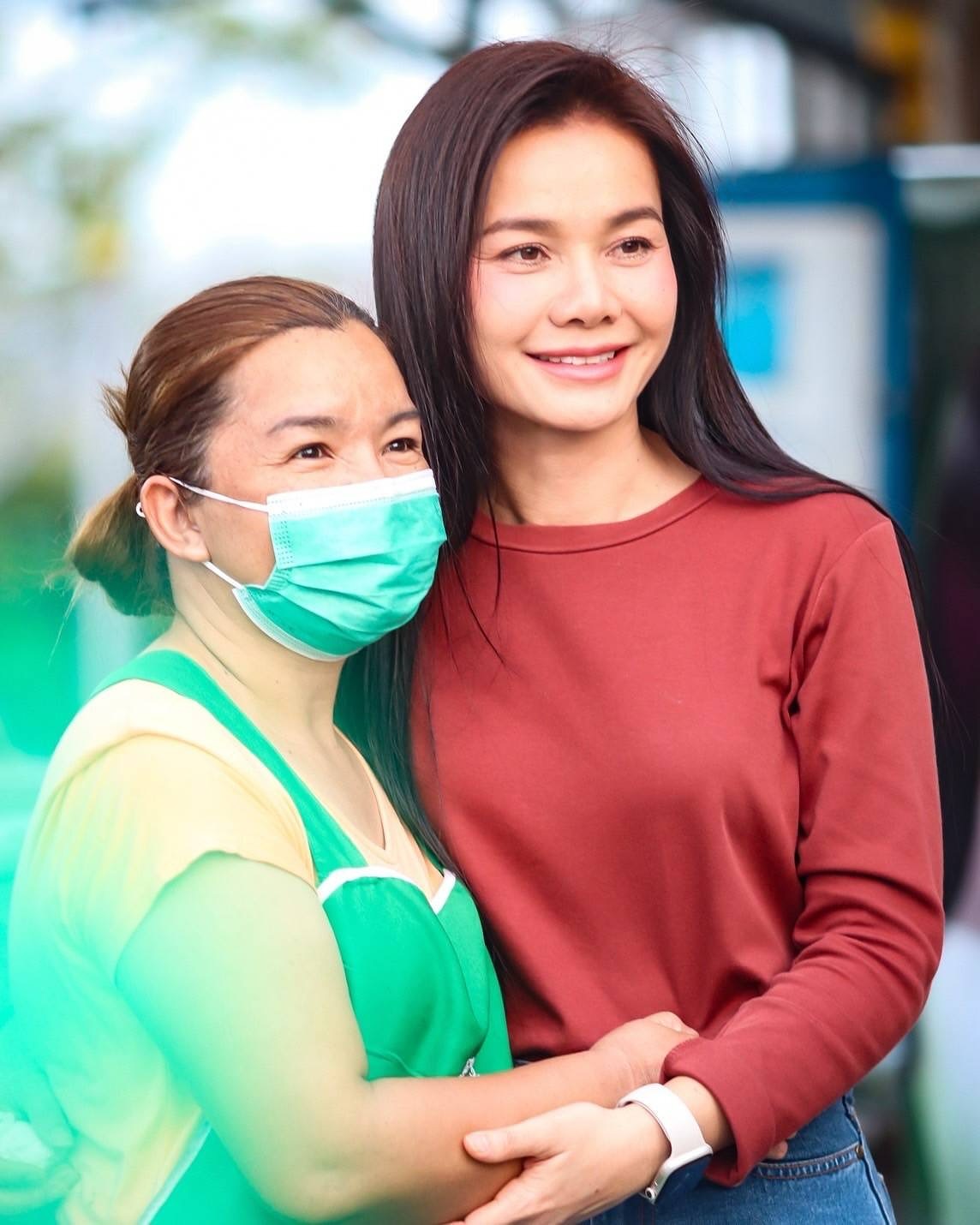 ต่าย - อรทัย ดาบคำ