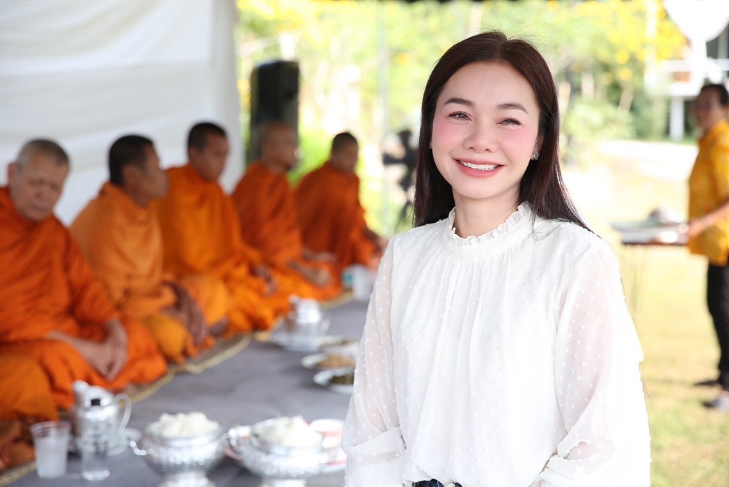 ต่าย - อรทัย ดาบคำ