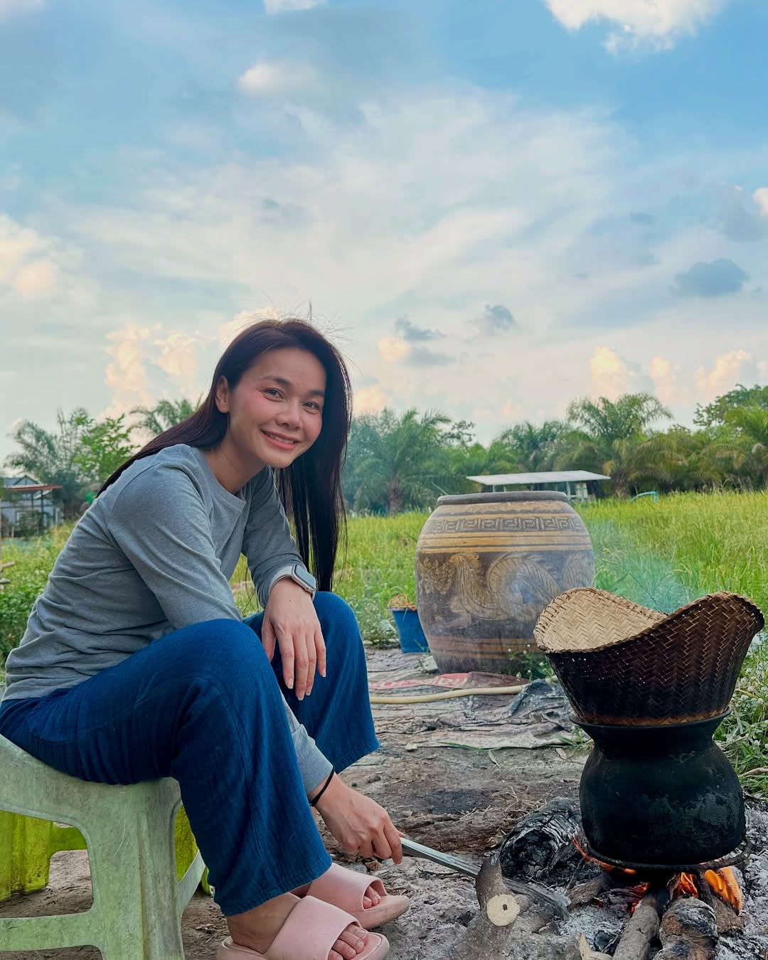 ต่าย - อรทัย ดาบคำ