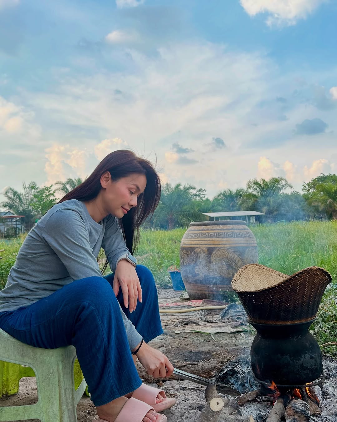 ต่าย - อรทัย ดาบคำ