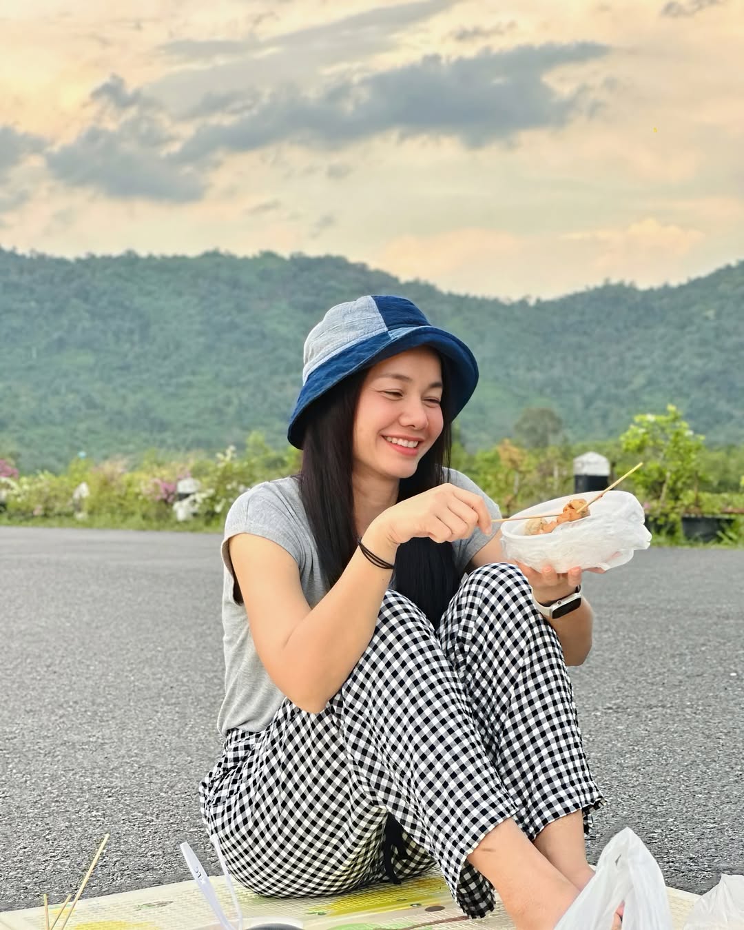 ต่าย - อรทัย ดาบคำ