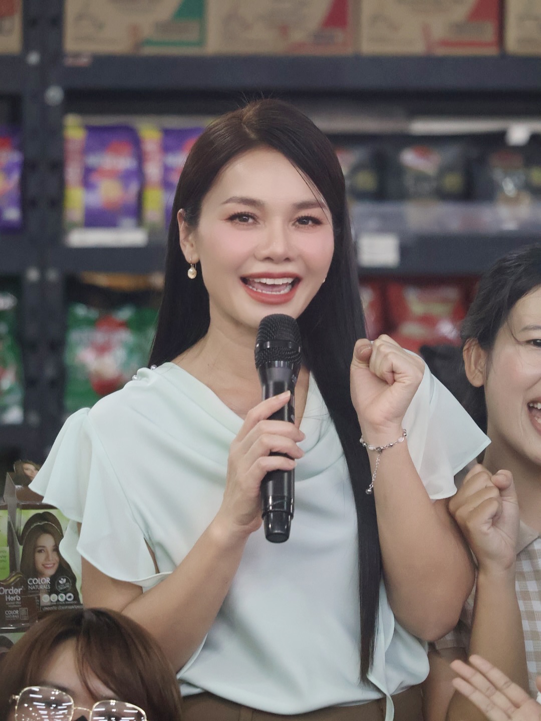 ต่าย - อรทัย ดาบคำ