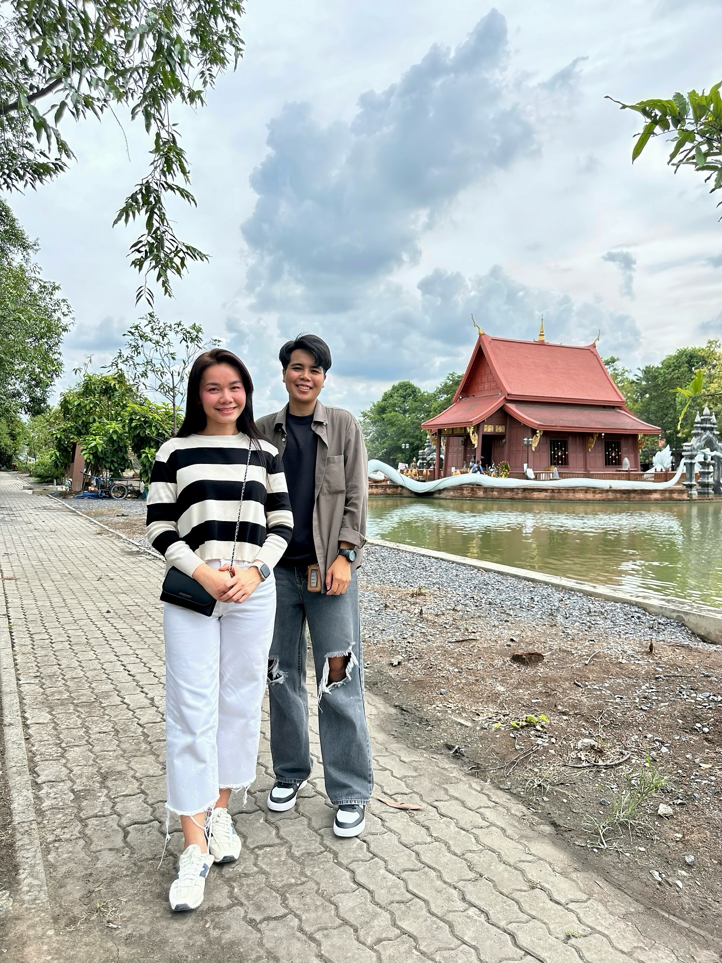 ต่าย - อรทัย ดาบคำ
