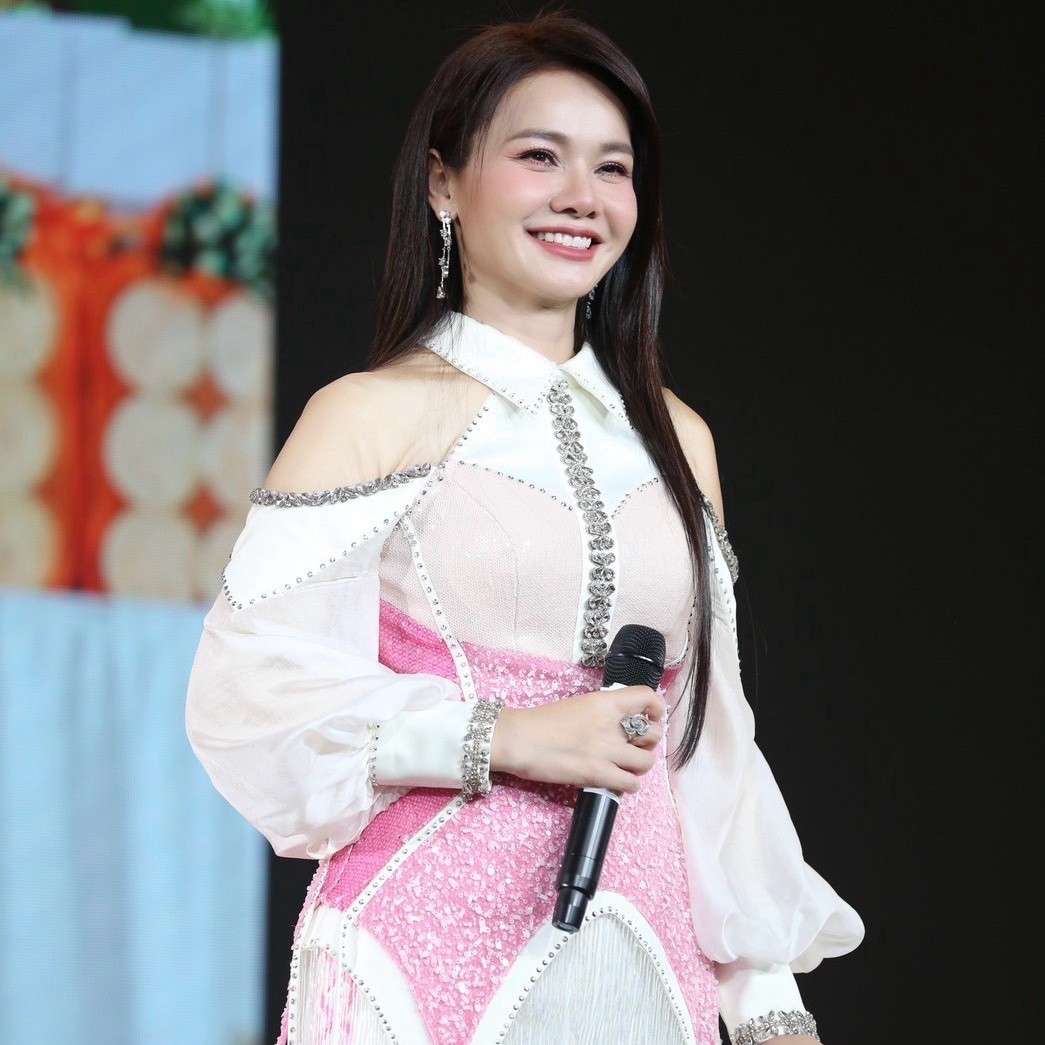 ต่าย - อรทัย ดาบคำ