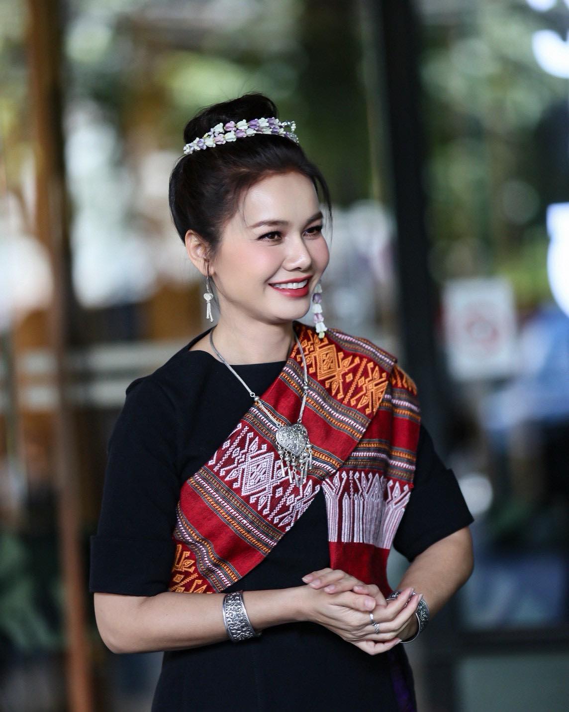 ต่าย - อรทัย ดาบคำ