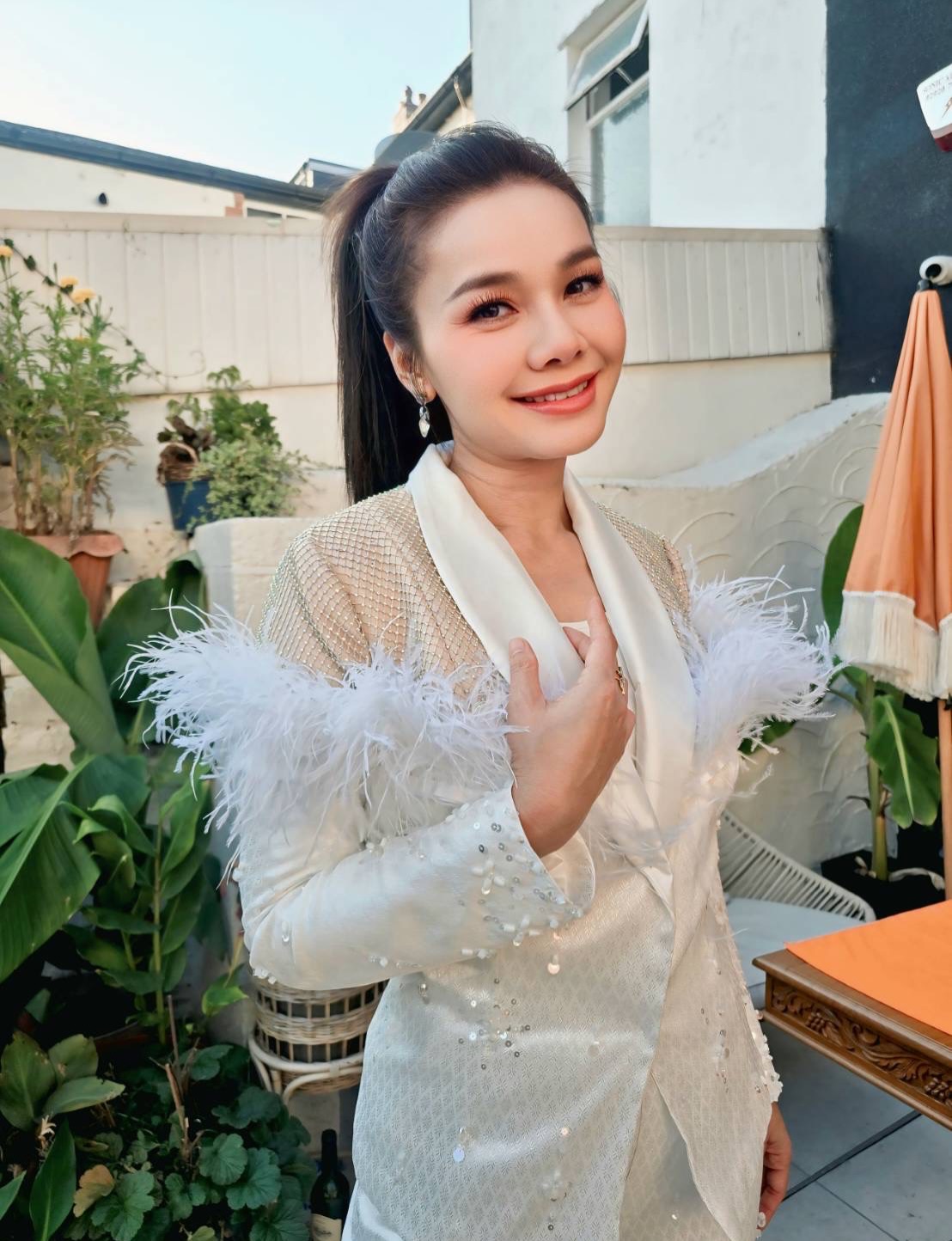 ต่าย - อรทัย ดาบคำ