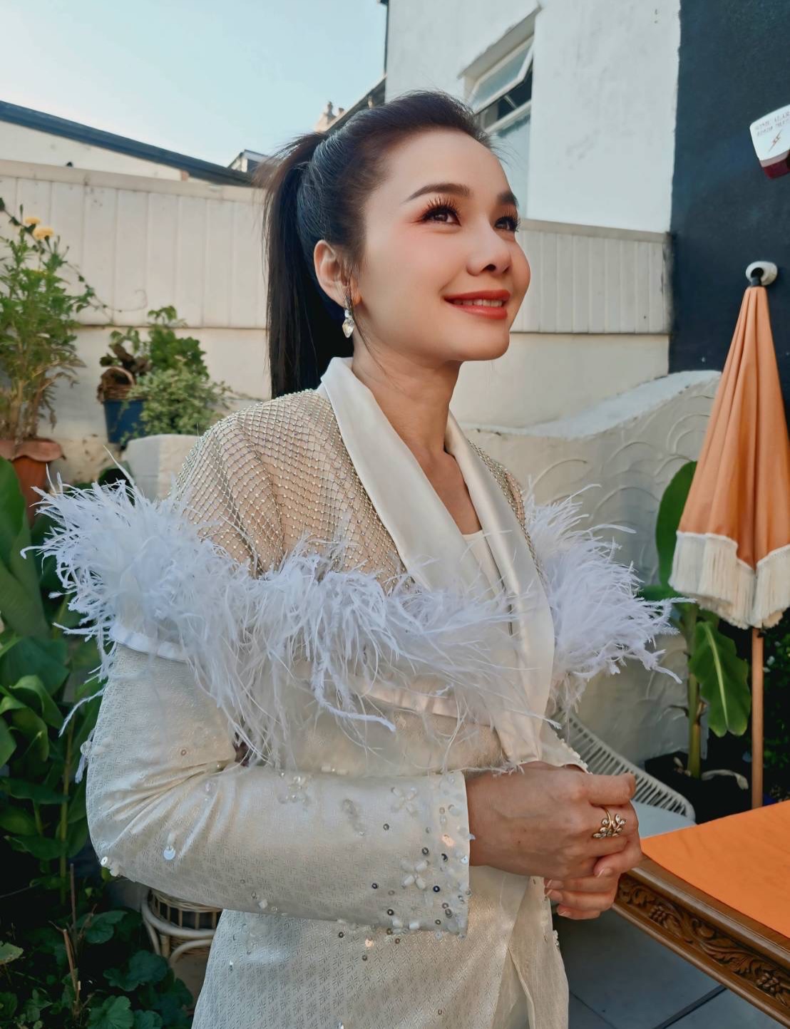 ต่าย - อรทัย ดาบคำ