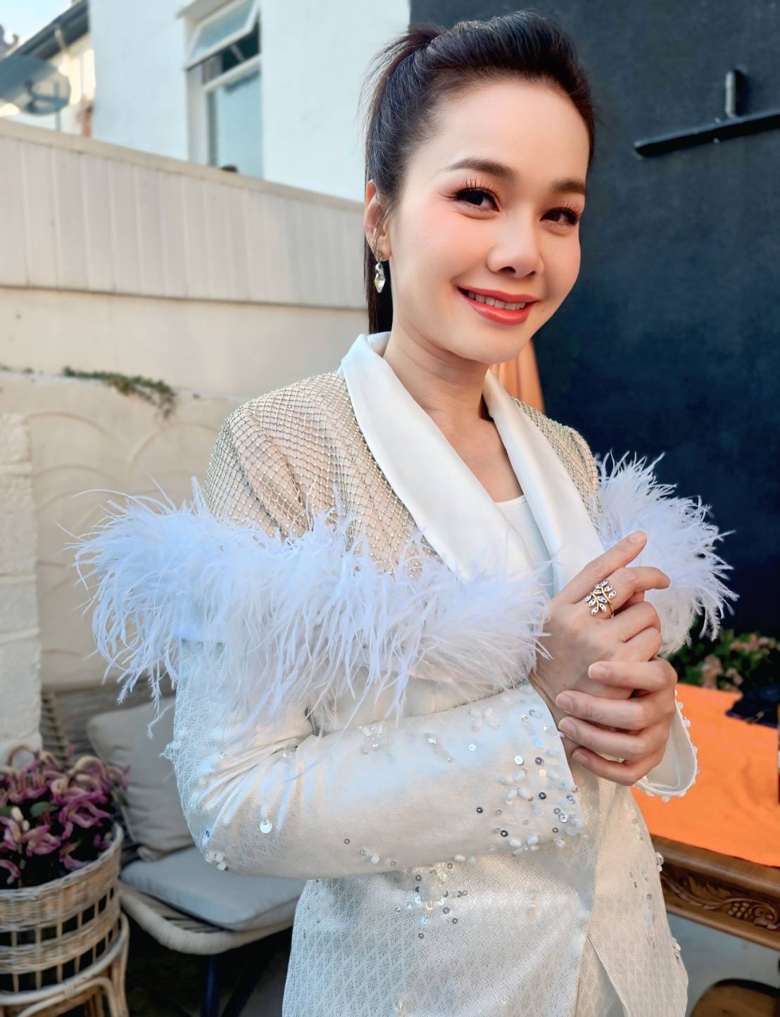 ต่าย - อรทัย ดาบคำ