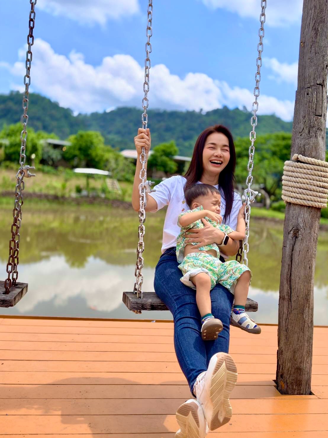 ต่าย - อรทัย ดาบคำ