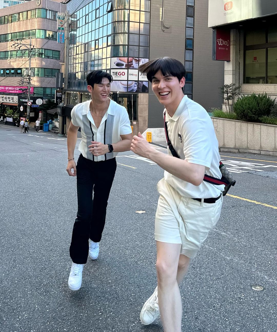 มอส - ภาณุวัฒน์ โสประดิษฐ