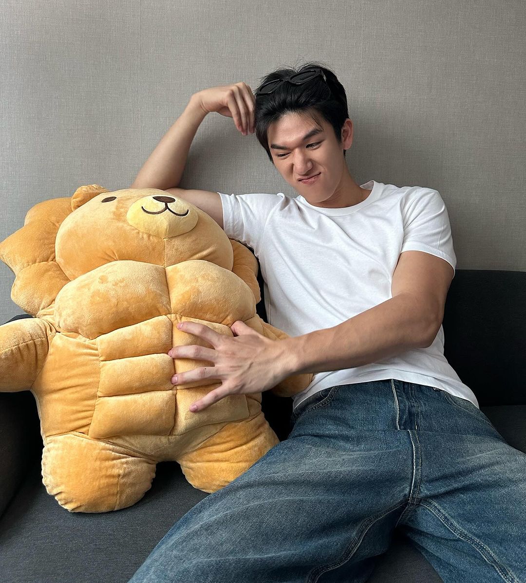 มอส - ภาณุวัฒน์ โสประดิษฐ