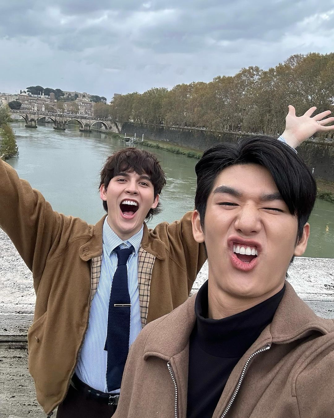 มอส - ภาณุวัฒน์ โสประดิษฐ