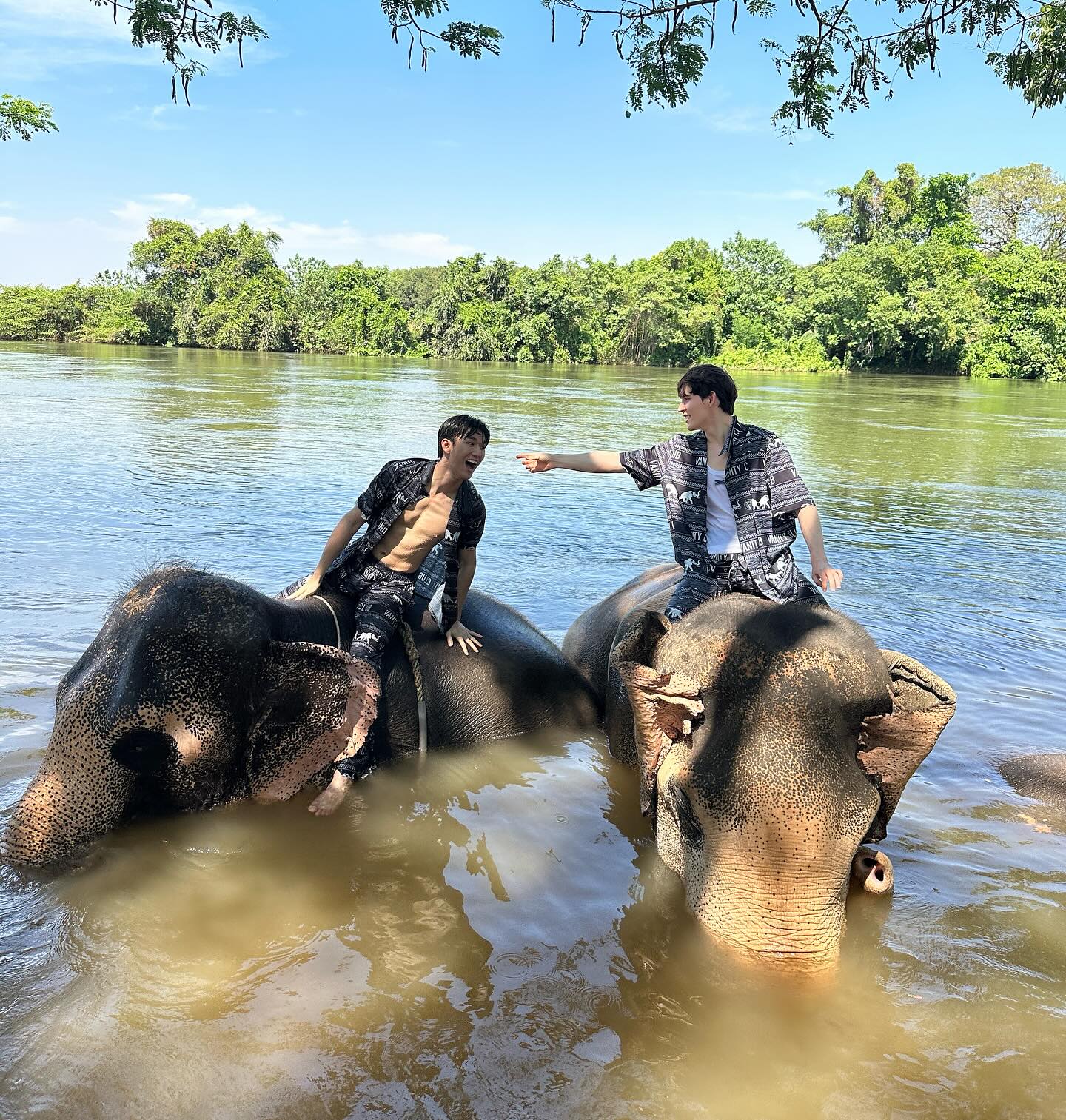 มอส - ภาณุวัฒน์ โสประดิษฐ
