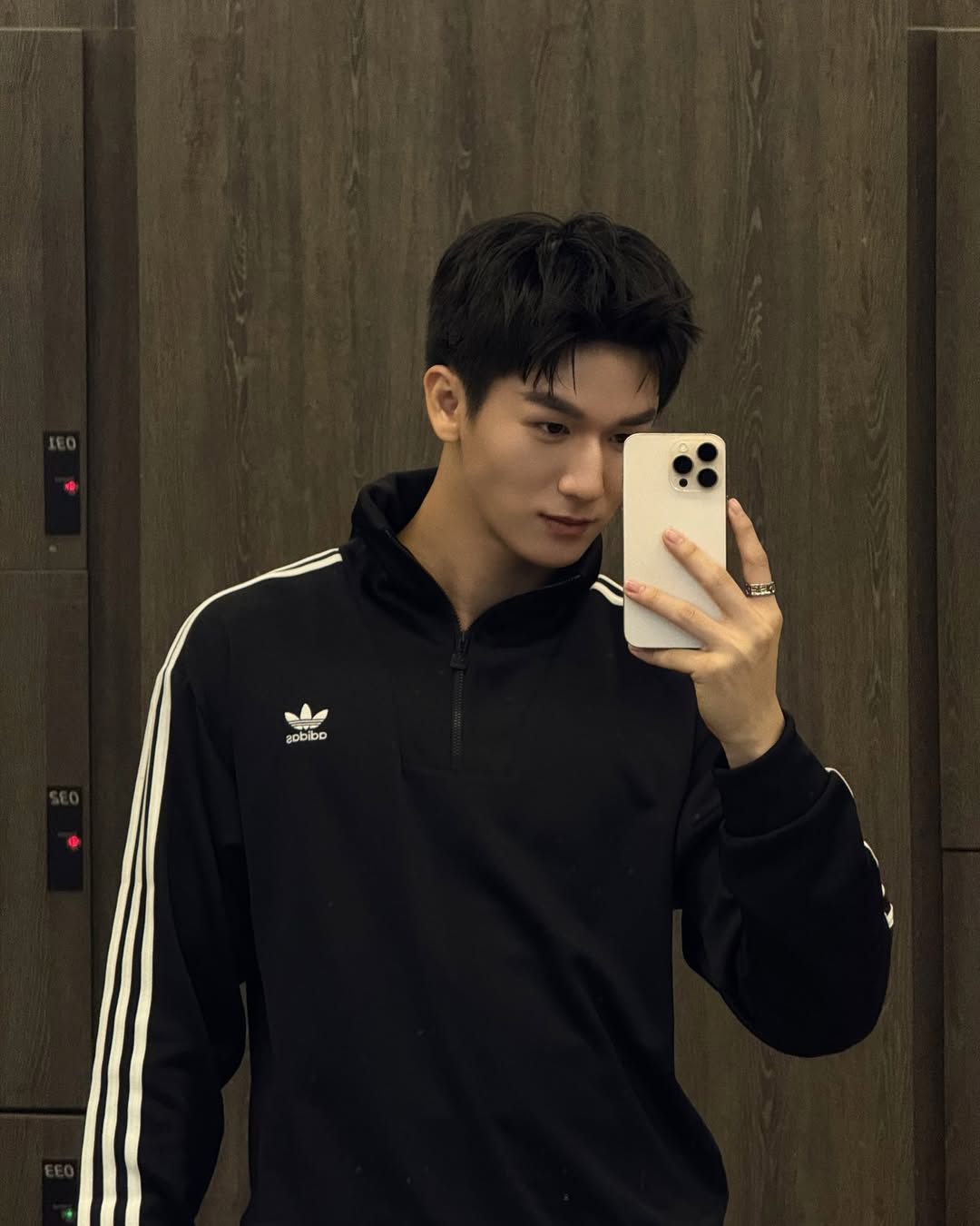มอส - ภาณุวัฒน์ โสประดิษฐ