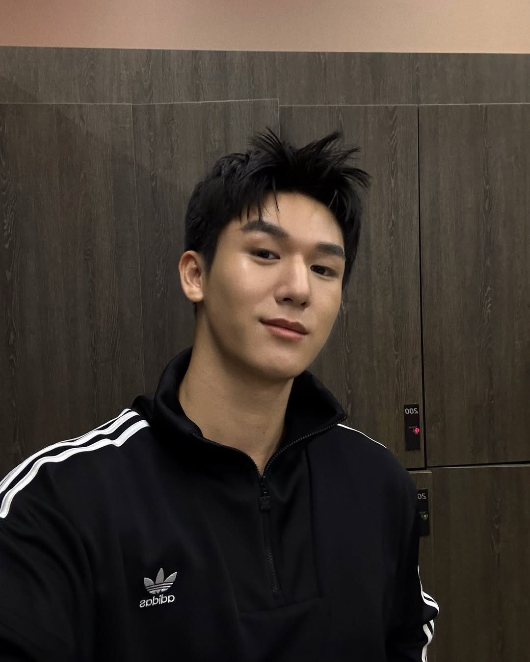 มอส - ภาณุวัฒน์ โสประดิษฐ