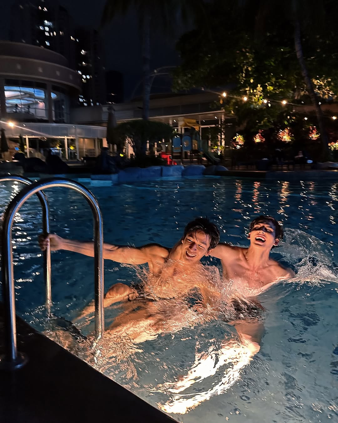 มอส - ภาณุวัฒน์ โสประดิษฐ