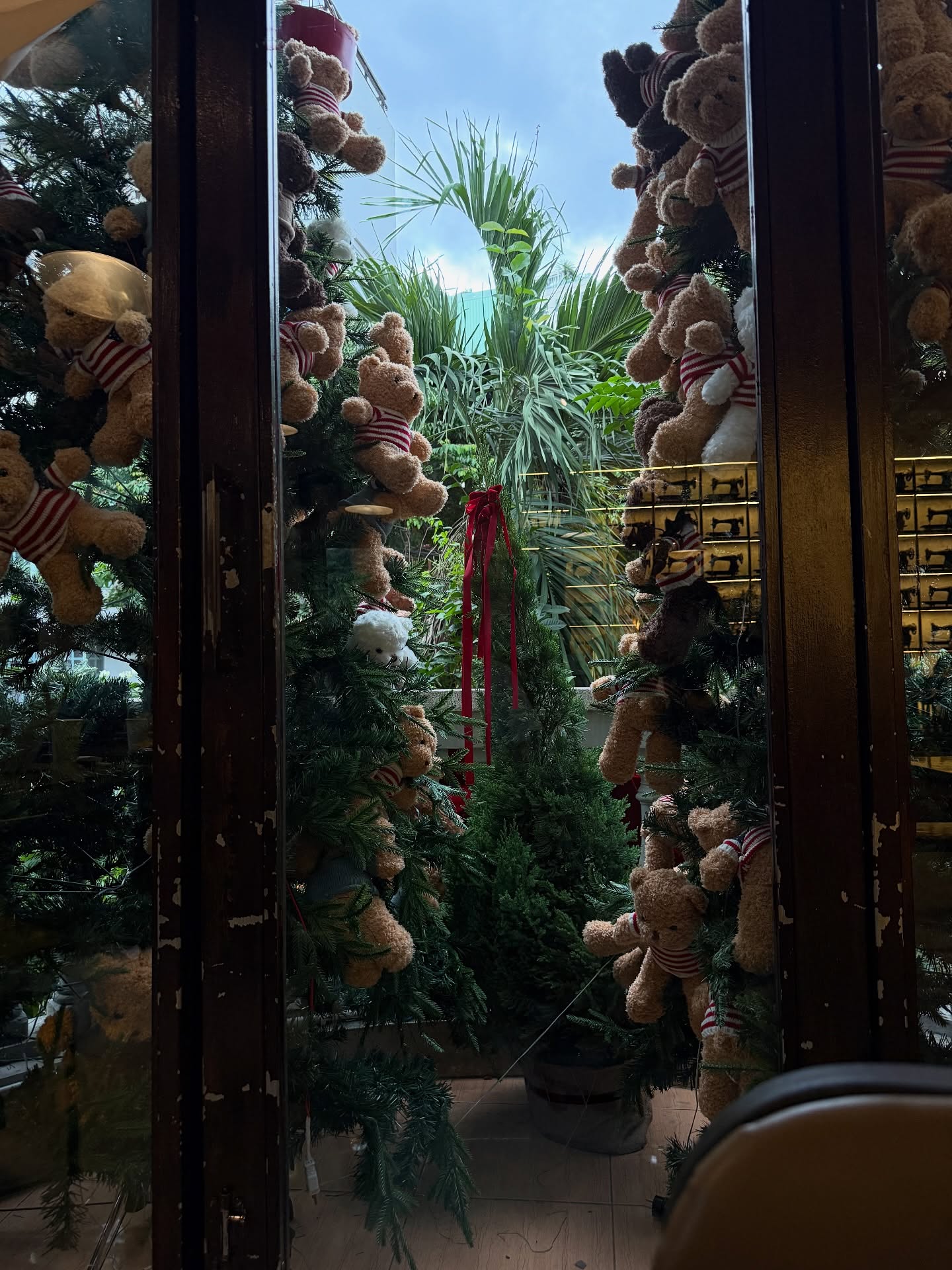 มอส - ภาณุวัฒน์ โสประดิษฐ