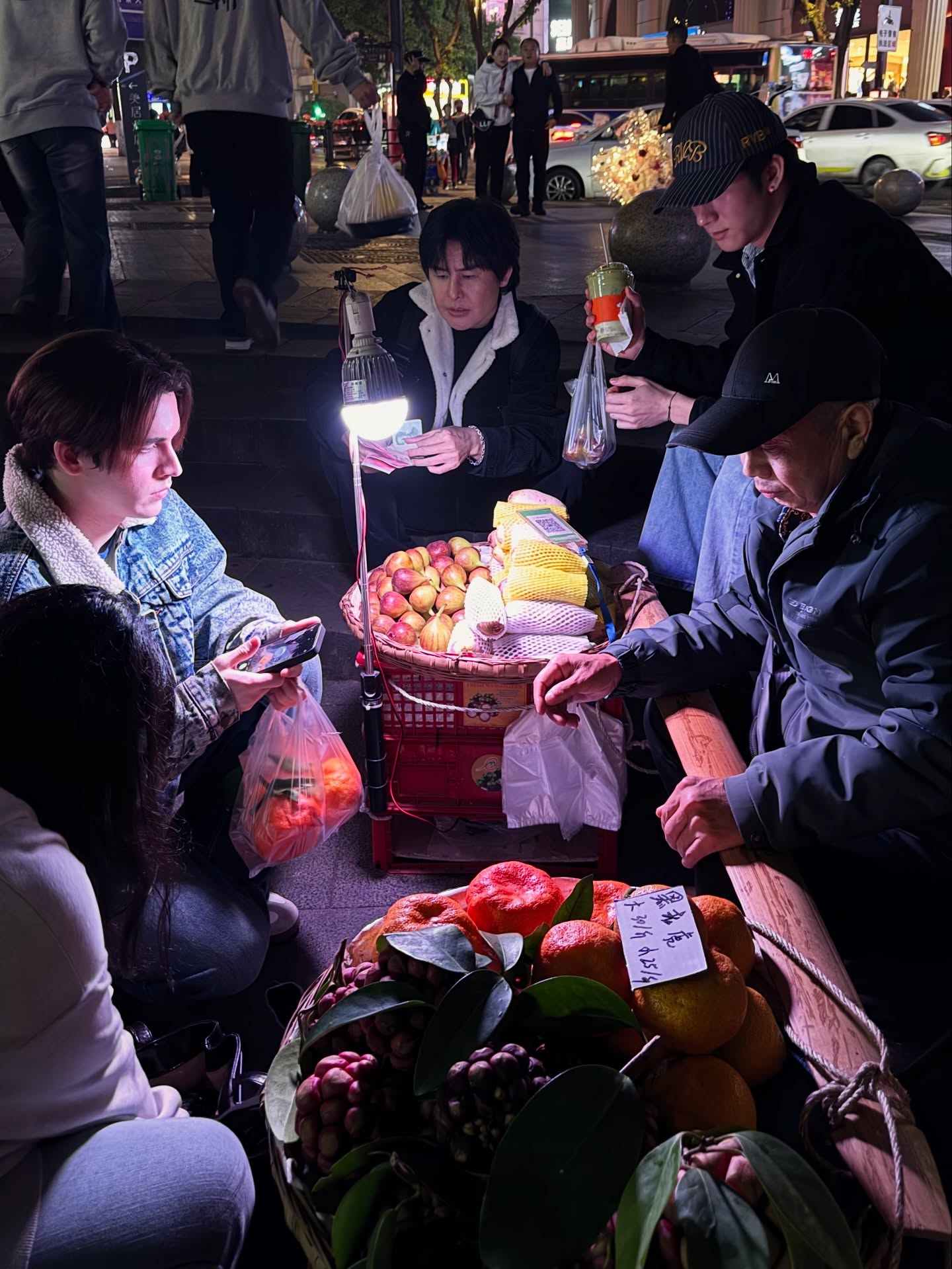 มอส - ภาณุวัฒน์ โสประดิษฐ