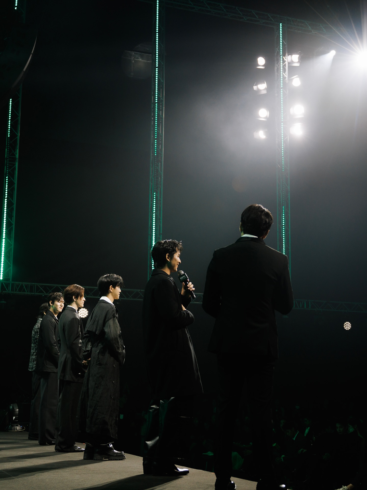 มอส - ภาณุวัฒน์ โสประดิษฐ