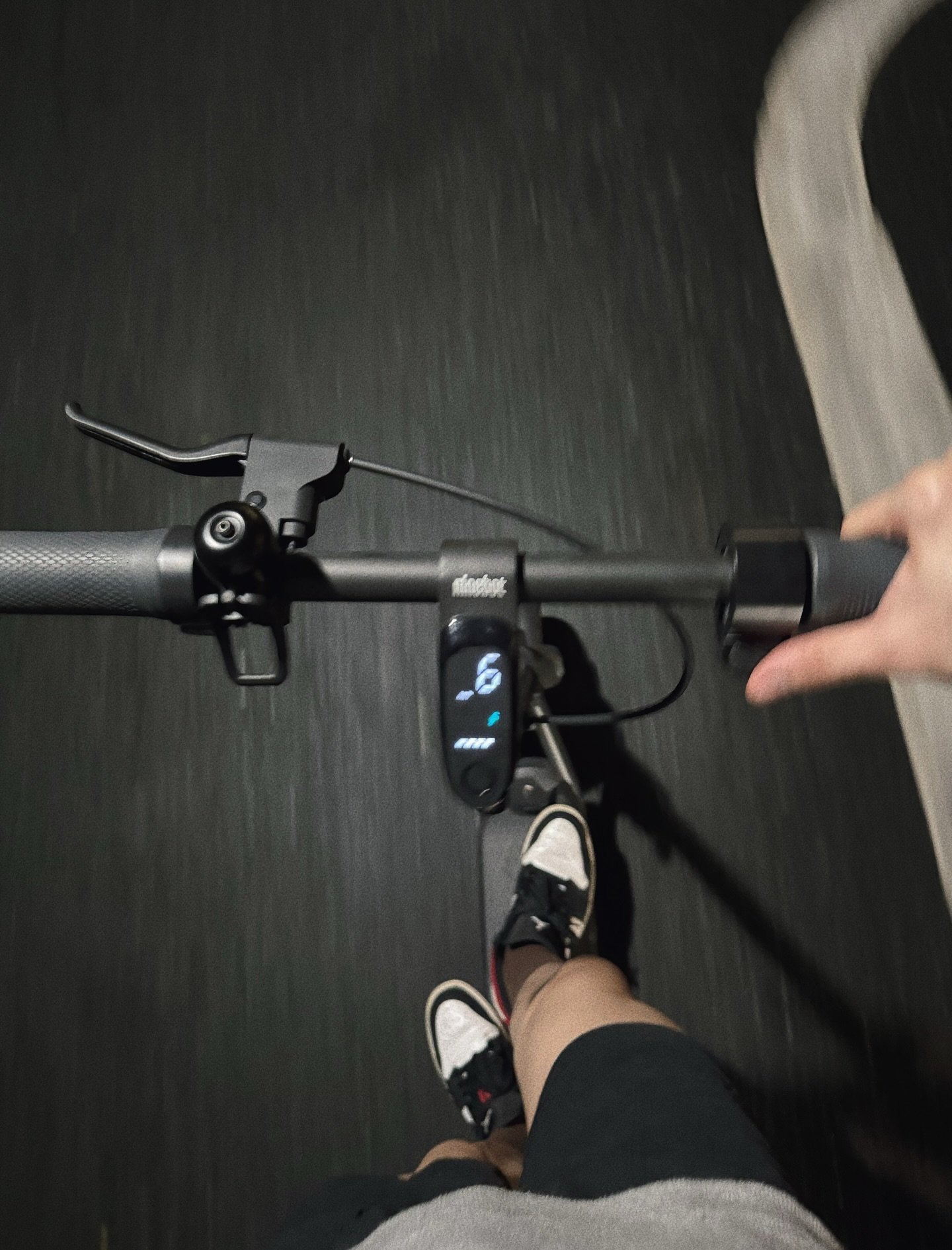 มอส - ภาณุวัฒน์ โสประดิษฐ