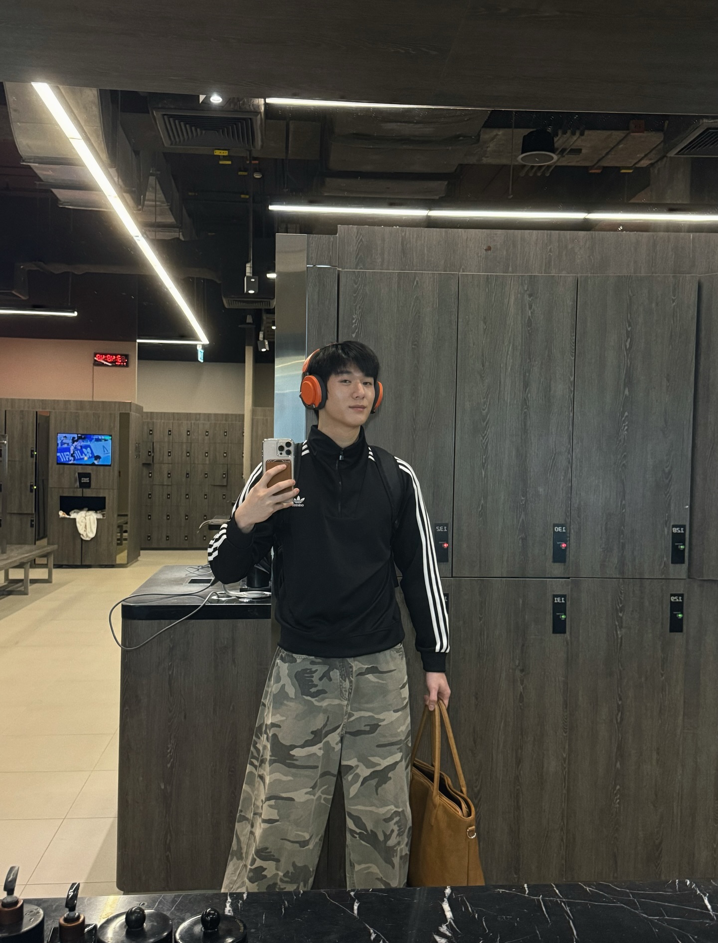 มอส - ภาณุวัฒน์ โสประดิษฐ