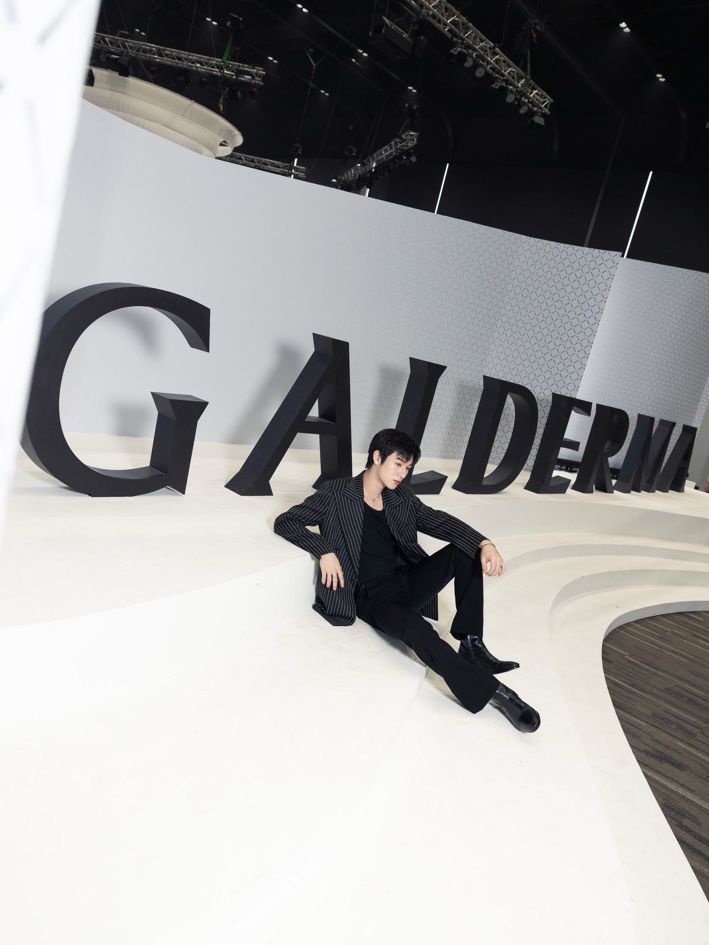 มอส - ภาณุวัฒน์ โสประดิษฐ