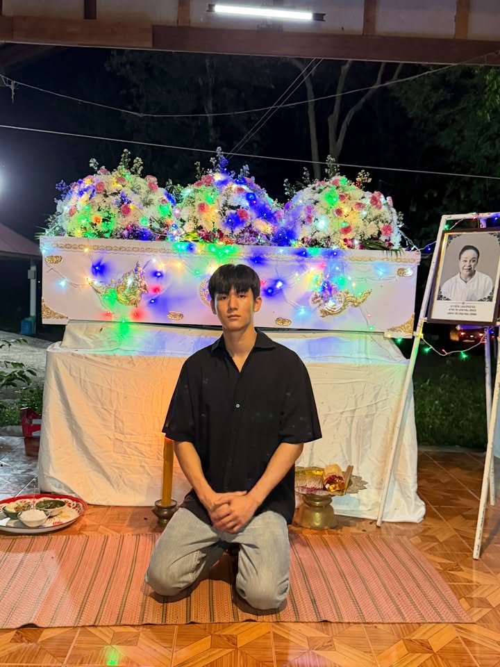 มอส - ภาณุวัฒน์ โสประดิษฐ