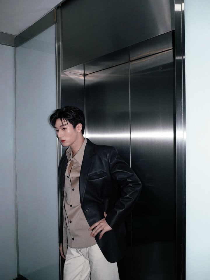 มอส - ภาณุวัฒน์ โสประดิษฐ